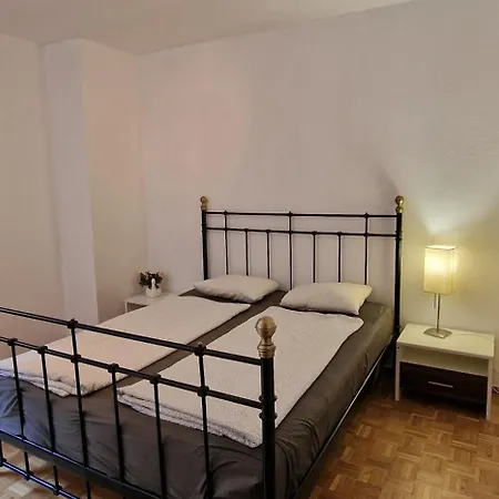 Lugano Close To Swissminiatur & Private Parking On Request * Melide